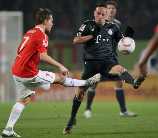 阵容深度的 阵容深度的